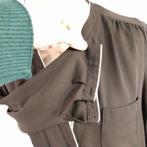 H&M Black Blouse - Picture 3 of 6